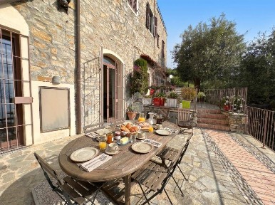 Cipressa, Via XX Settembre, 8