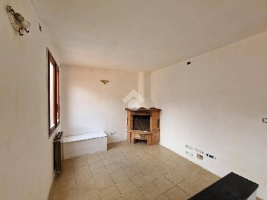 Appartamento via Roma 9, Montalto Carpasio