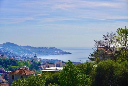 Trilocale via Gabriele D'Annunzio 150, San Bartolomeo, Sanremo
