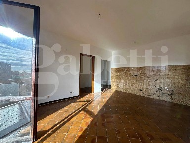 Bilocale via San Francesco, 128, Centro, Taggia