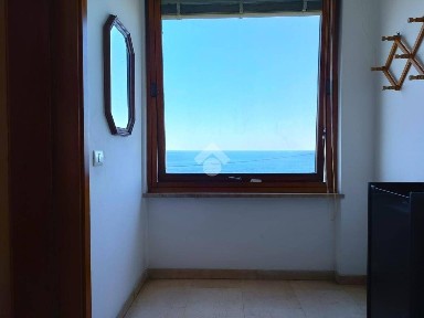 Ospedaletti, Via Aurelia Levante, 19