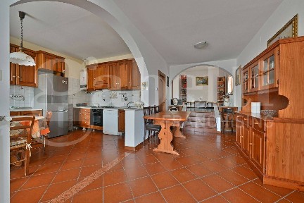 Quadrilocale via Val d'Olivi 26, La Brezza - Tre Ponti, Sanremo
