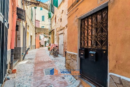 Sanremo, Centro Storico, Via del Popolo, 18