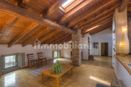 Terratetto unifamiliare 321 m², ottimo stato, Carezzano Maggiore, Carezzano