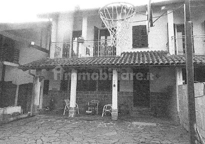 Casa indipendente all'asta Strada Roncaglia, 1, Rosignano Monferrato