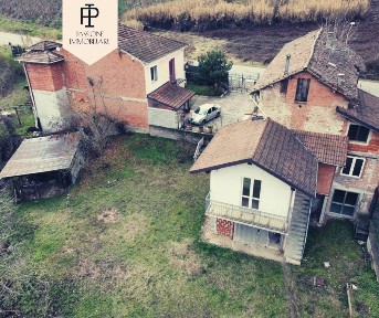 Terratetto unifamiliare 209 m², ottimo stato, Strevi