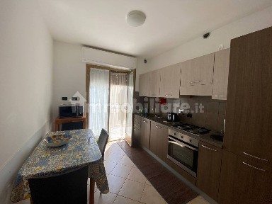 Trilocale via Napoli, Centro, Bordighera