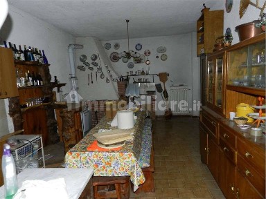 Terratetto unifamiliare 200 m², buono stato, Francavilla Bisio