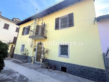 Terratetto unifamiliare 115 m², buono stato, Novi Ligure