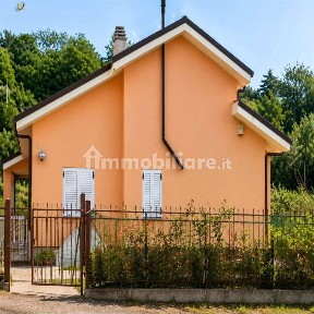 Diano Castello, Via Case Sparse 4