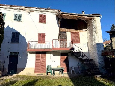 Terratetto unifamiliare 100 m², buono stato, Castelferro, Predosa