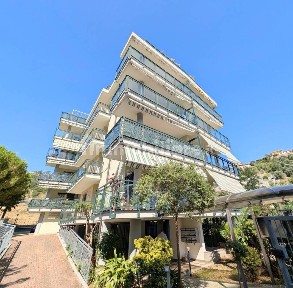 Sanremo, San Martino - Villetta, Via Alfonso La Marmora, 295/E