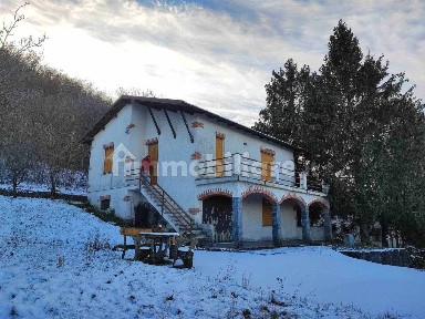 Terratetto unifamiliare 80 m², buono stato, Centro, Garbagna