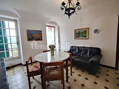 Quadrilocale via Borgo Barnati, Villa Guardia Villa Viani, Pontedassio