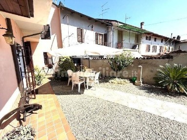 Cassine, Via Santa Caterina, 14