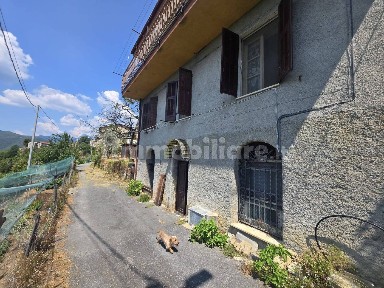 Molini di Triora, Località Agaggio Superiore, 1