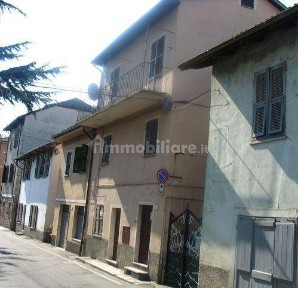 Visone, Viaa Xx Settembre