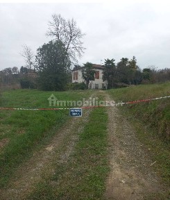 Terratetto plurifamiliare piazza Italia, Centro, Pecetto di Valenza