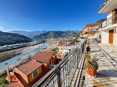 Appartamento corso Limone Piemonte, Roverino, San Secondo, Ventimiglia