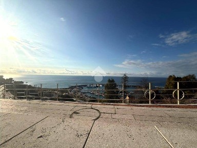 Ventimiglia, Via piemonte, 11