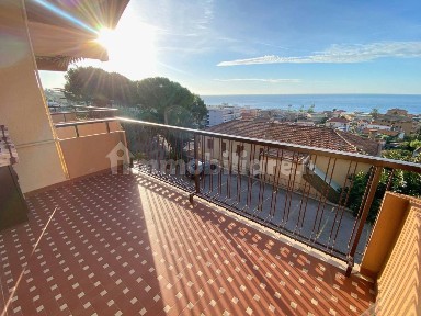 Bilocale via Aurelia 130, Santo Stefano al Mare
