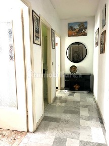 Sanremo, Borgo, Via Martiri della Libertà, 298