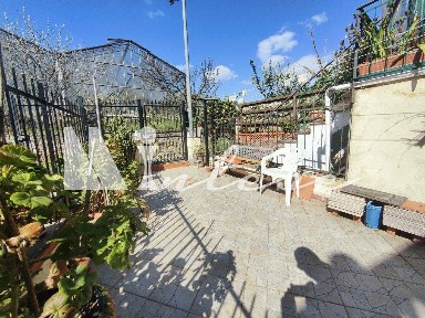Trilocale piazza Santa Margherita 15, Poggio, Sanremo