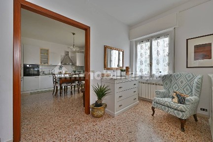 Bilocale via Vigne 13, Riva Ligure
