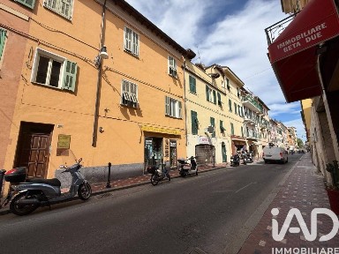 Bordighera, Via VITTORIO EMANUELE, 58