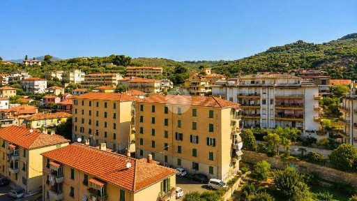 Imperia, Via Costigliolo, 23