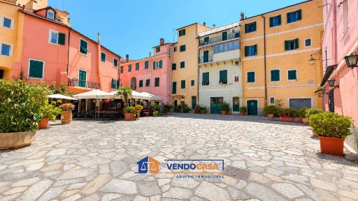 Imperia, Piazza Sant'Antonio, 25