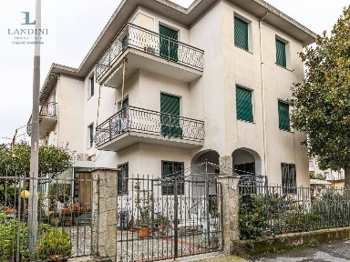 Diano Marina, Viale Kennedy, 1