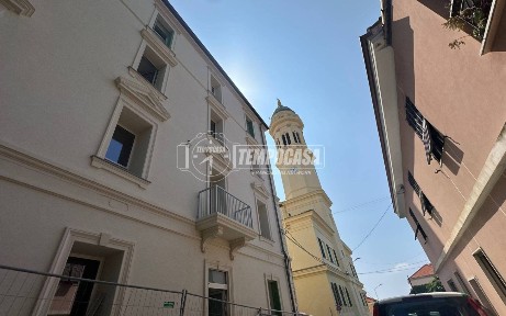 Sanremo, Bussana, Via Luigi Galvani, 2
