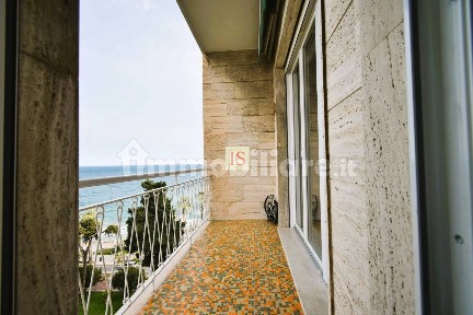 Trilocale Lungomare Imperatrice 130, Corso degli Inglesi, Sanremo