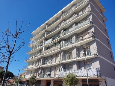 Trilocale via Don Giovanni Bosco, Centro, Vallecrosia