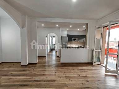 Trilocale corso Genova 58, Centro Città, Ventimiglia