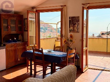 Appartamento via Filippo Airenti 61, Porto Maurizio, Imperia