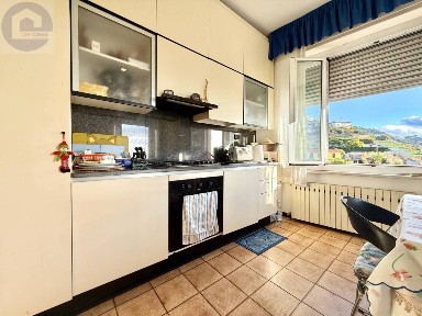 Sanremo, San Martino - Villetta, Via Val D'olivi, 11