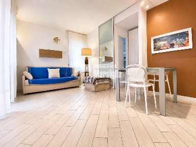 Monolocale via fratelli asquasciati 59, Corso degli Inglesi, Sanremo