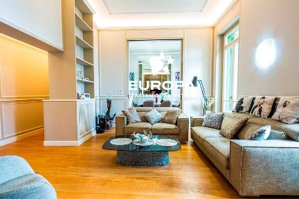 Appartamento ottimo stato, primo piano, Centro, Bordighera