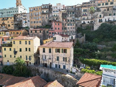 Trilocale salita Lago 2, Centro Storico, Ventimiglia