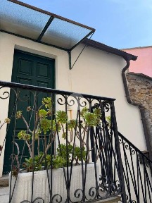 Diano Marina, Via Vittorio Roggero, 4