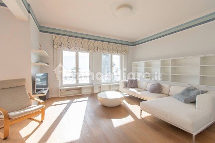 Appartamento via Roccasterone 9, Corso degli Inglesi, Sanremo