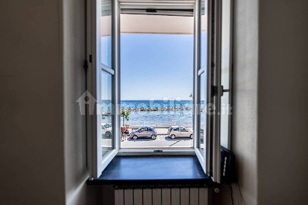 Trilocale via Roma, Santo Stefano al Mare