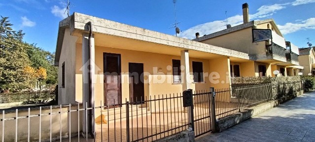 Villa a schiera strada del tiro a segno, 1A, Amelia