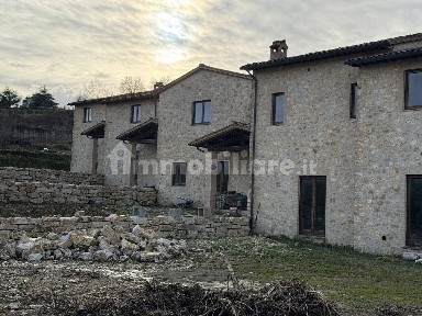 Villa a schiera via Palombare Sismano Avigliano Umbro, 1, Avigliano Umbro