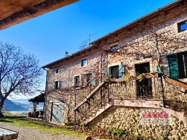 Villa bifamiliare via Balzarin, Isola Vicentina