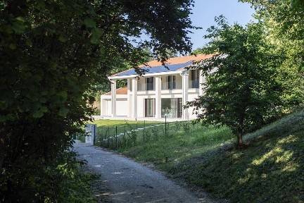 Villa unifamiliare, nuova, 275 m², Chiuppano