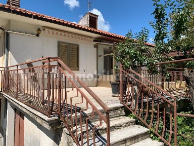 Villa unifamiliare Contrada Castelluccio, Isernia