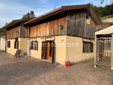 Villa unifamiliare via Campolargo, Macchia d'Isernia